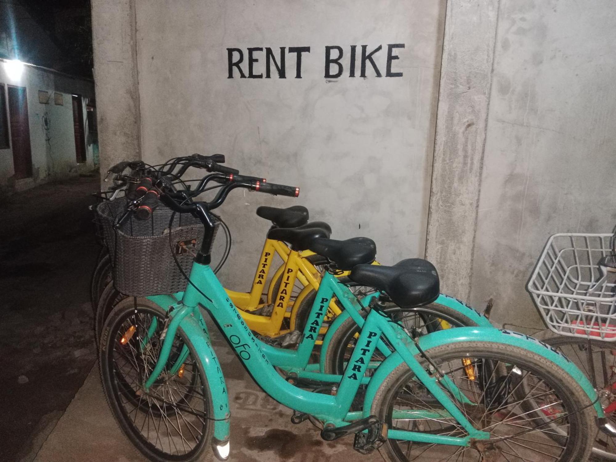 Fullesguesthouse लॉज Gili Trawangan